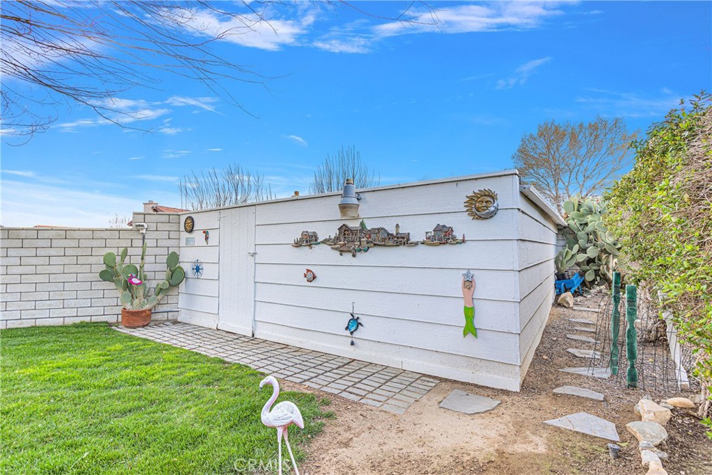 18475 Trout Property Photo 26