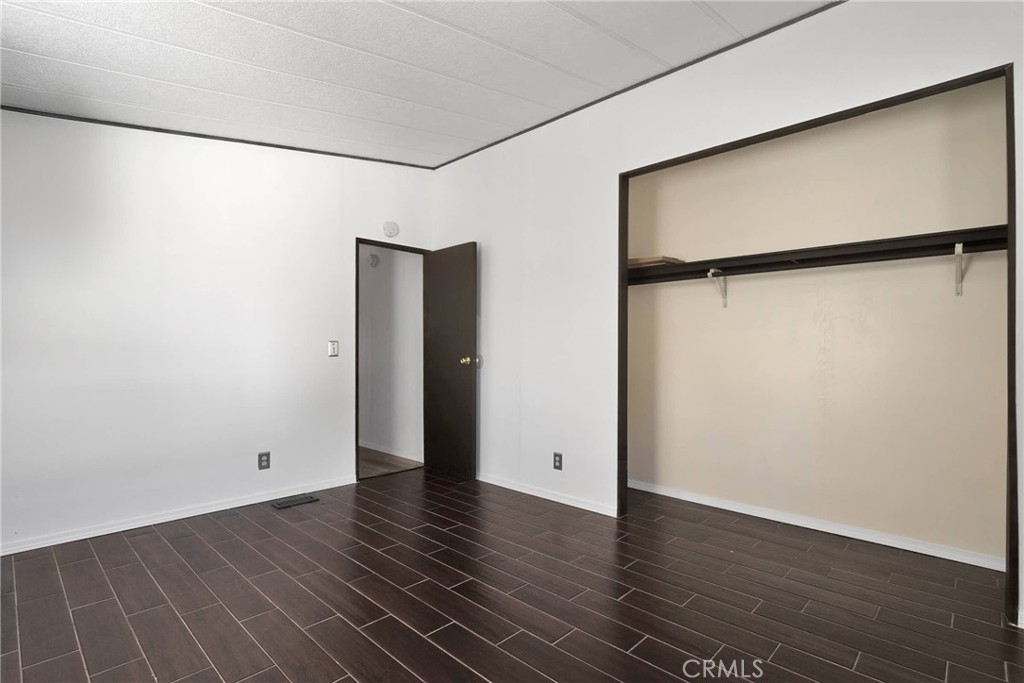 20683 Waalew Road B51 Property Photo 14