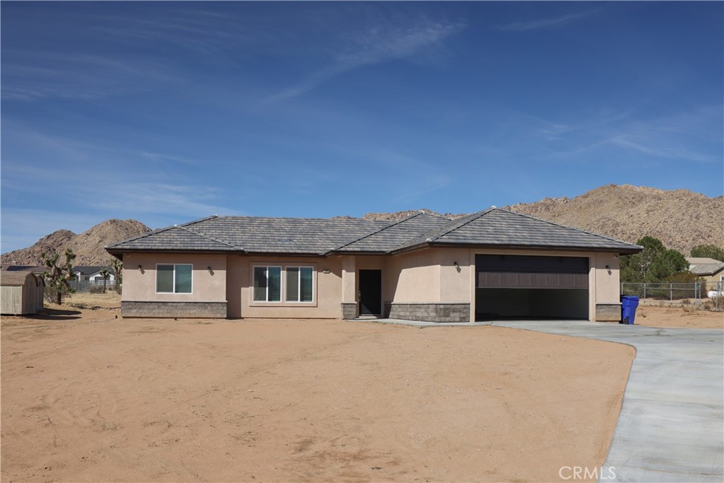 23696 Cahuilla Road Property Photo