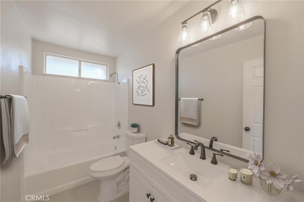 11442 Maple Avenue Property Photo 9