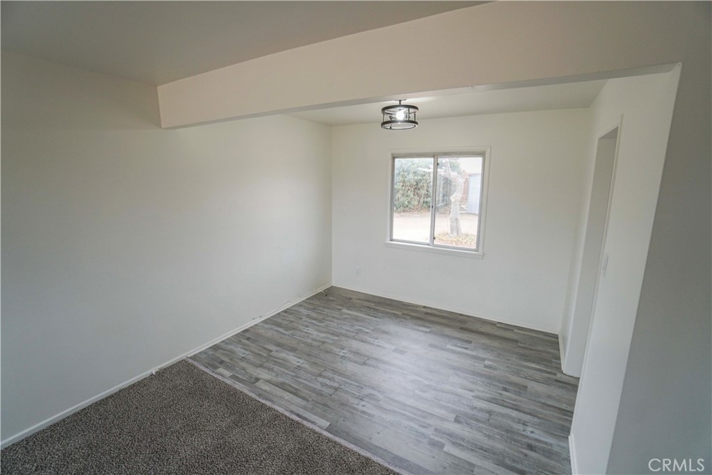 18557 Wisteria Street Property Photo 8