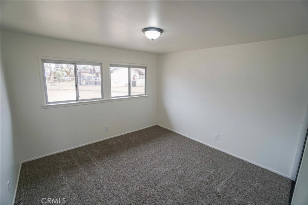 18557 Wisteria Street Property Photo 14