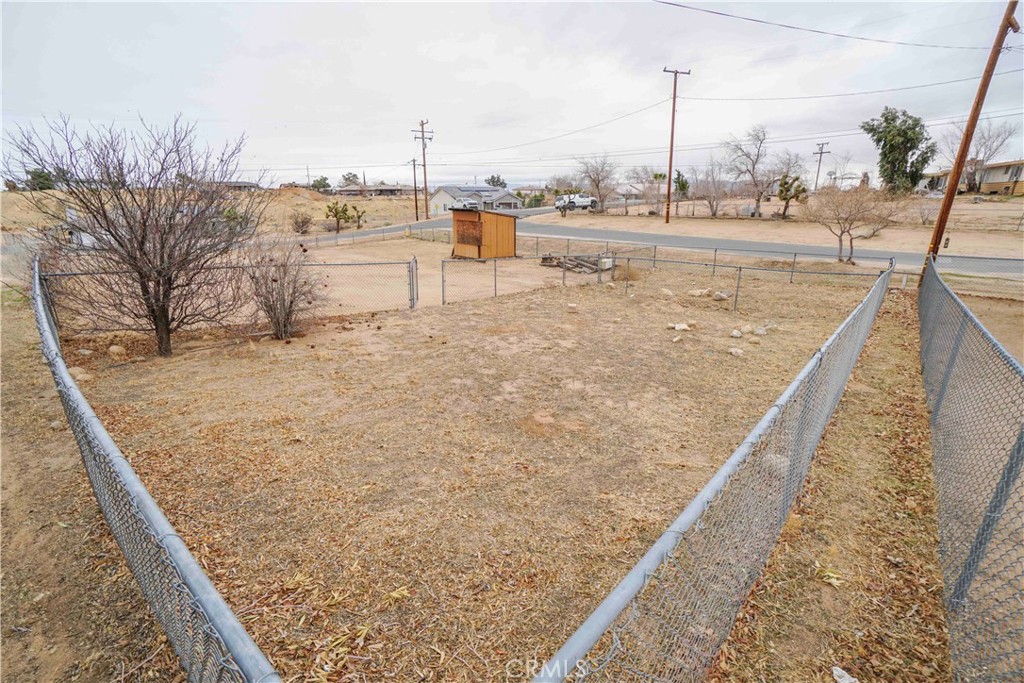18557 Wisteria Street Property Photo 24