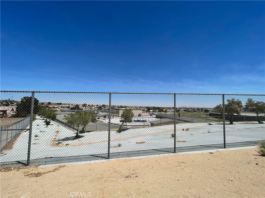 14008 Topmast Drive Property Photo 3