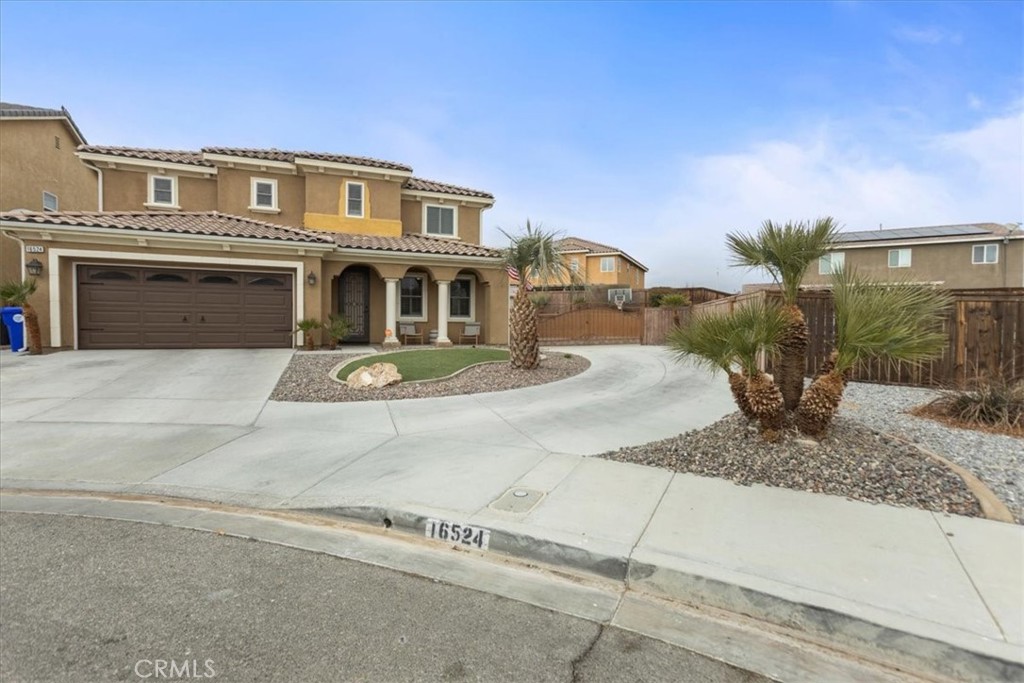 16524 Hastings Place Property Photo 2