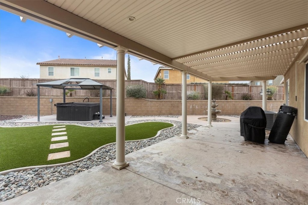 16524 Hastings Place Property Photo 43