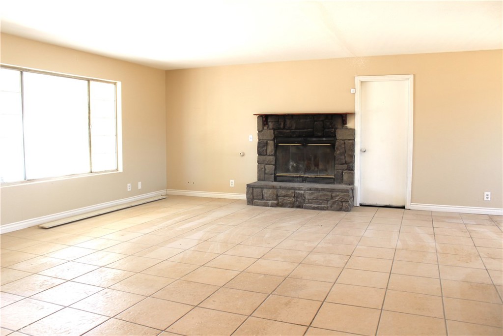 13933 Quinnault Road Property Photo 5