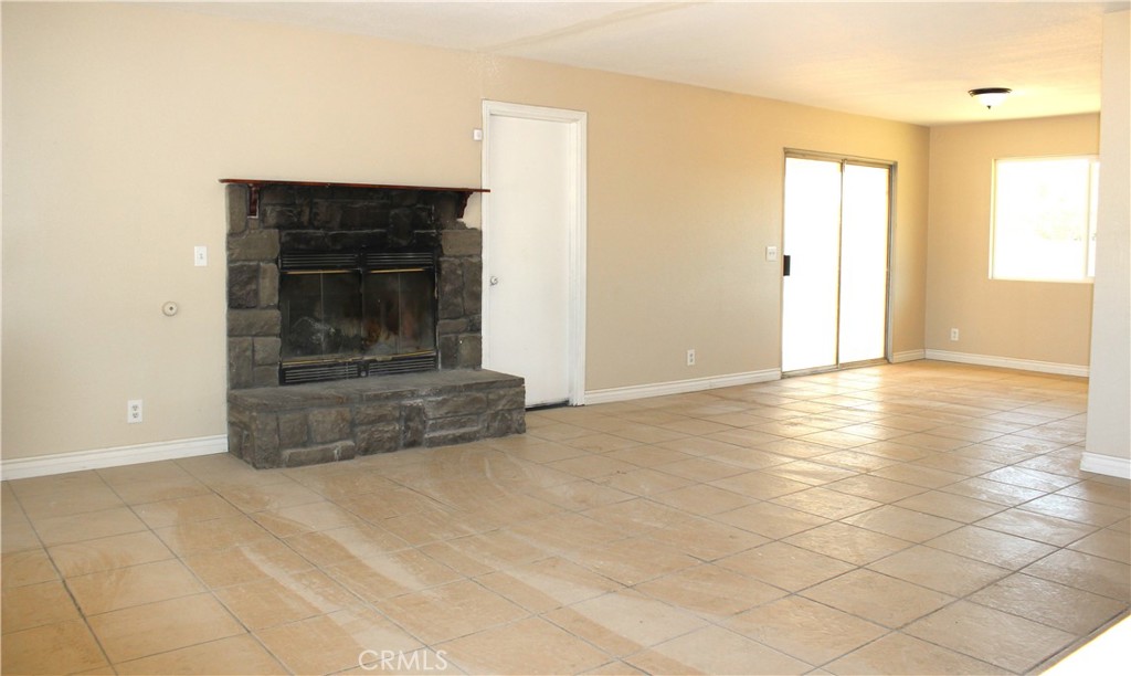 13933 Quinnault Road Property Photo 6