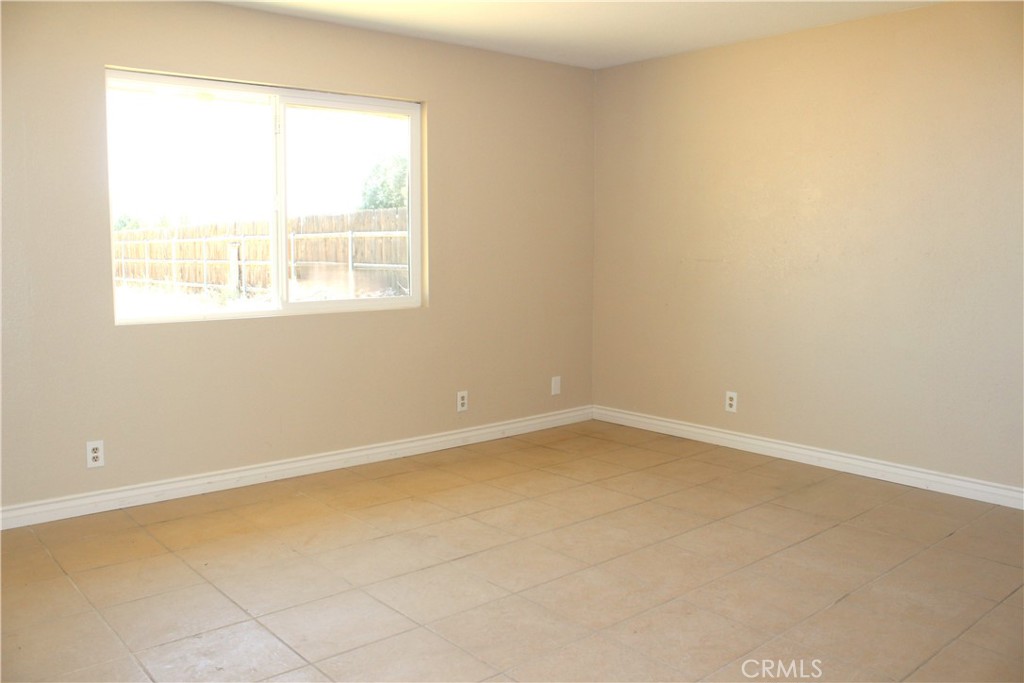 13933 Quinnault Road Property Photo 12