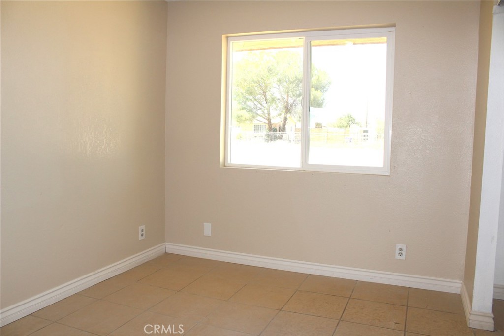 13933 Quinnault Road Property Photo 16