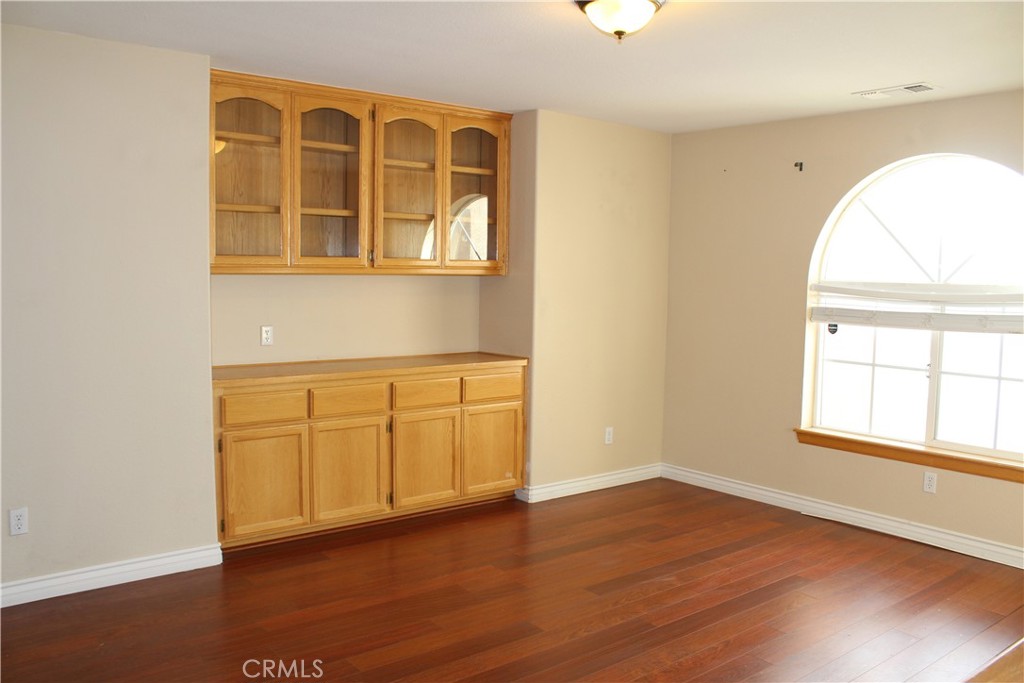 16263 Chiwi Road Property Photo 6