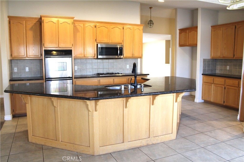 16263 Chiwi Road Property Photo 7