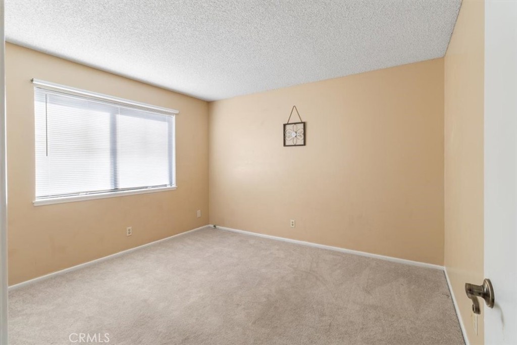 9740 Choiceana Avenue Property Photo 22
