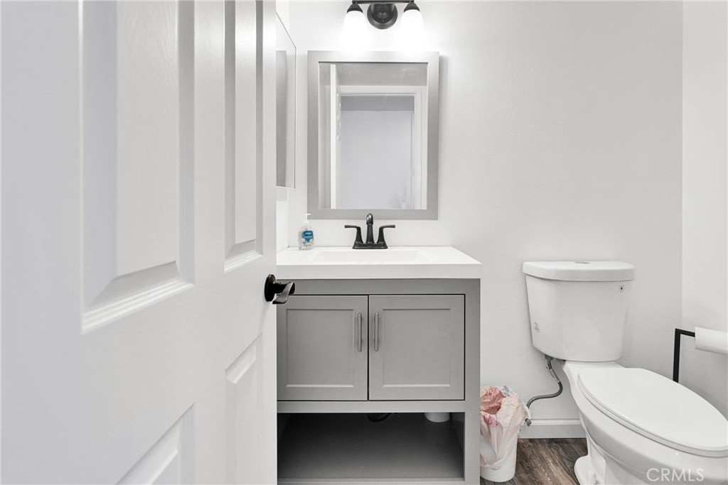 18155 Lakeview Drive Property Photo 18