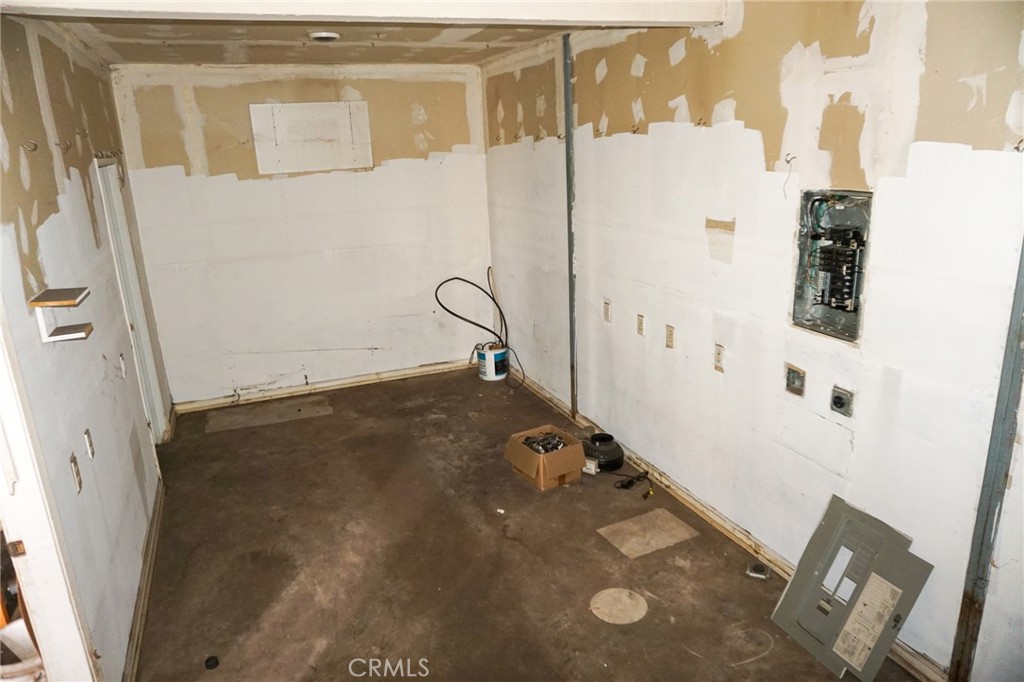 9022 Glendale Street Property Photo 21