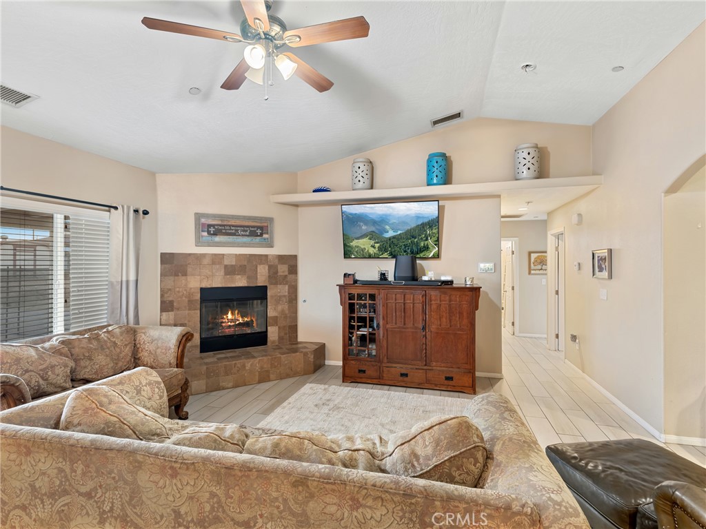 17921 Donert Street Property Photo 10