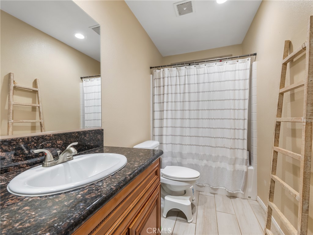 17921 Donert Street Property Photo 29