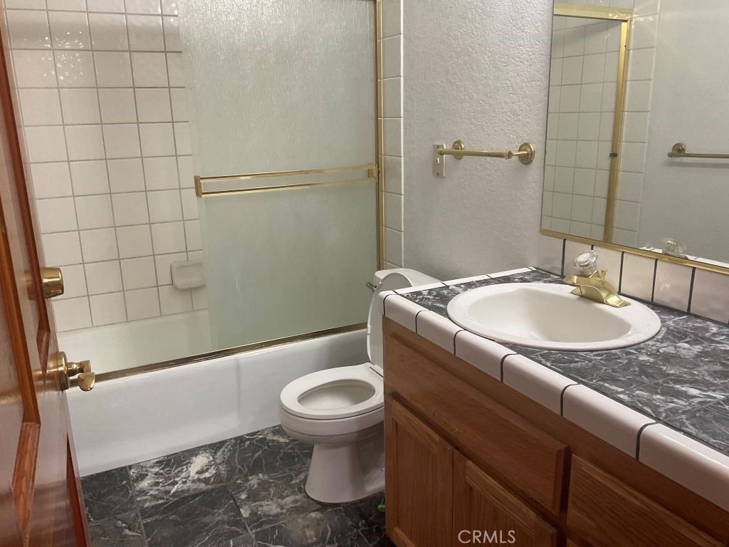 17780 Hinton Street Property Photo 12