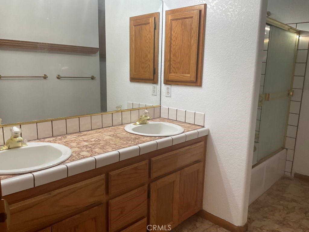 17780 Hinton Street Property Photo 25