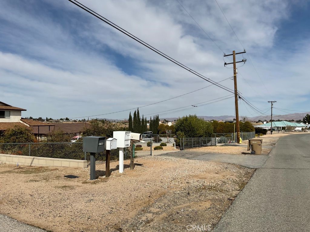 17780 Hinton Street Property Photo 27