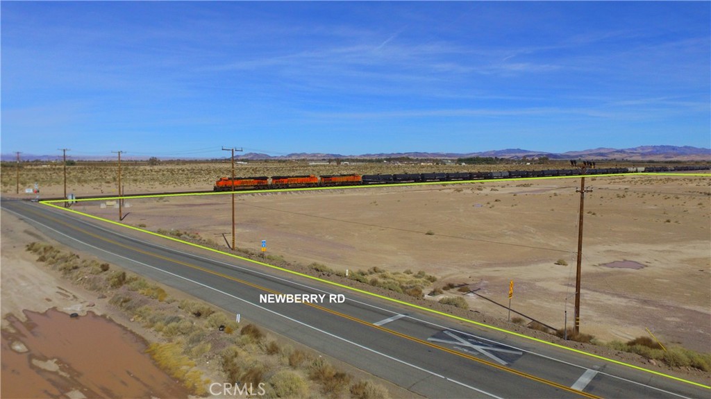 53108238 Newberry Road Property Photo 11
