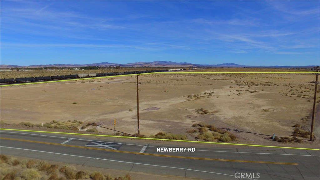 53108238 Newberry Road Property Photo 12