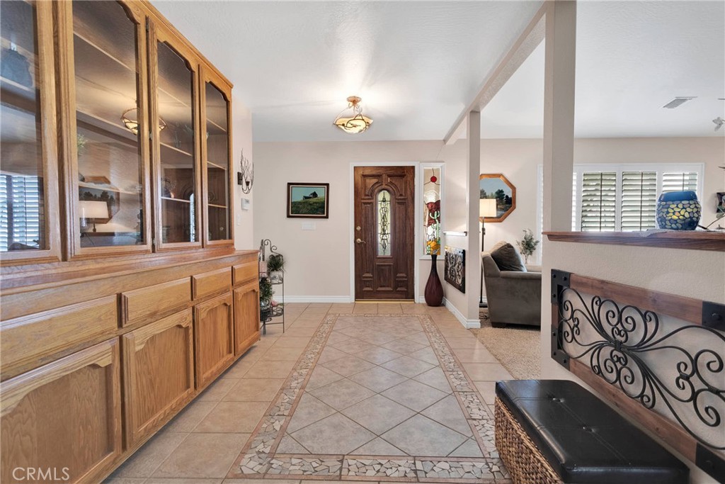 16309 Menahka Road Property Photo 6