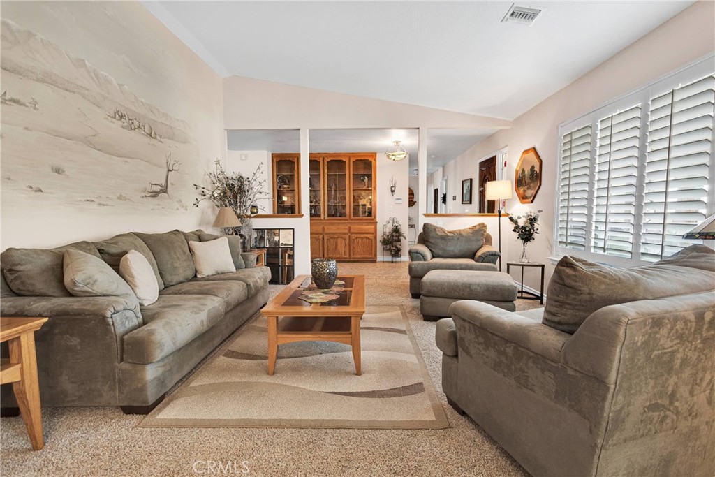 16309 Menahka Road Property Photo 9