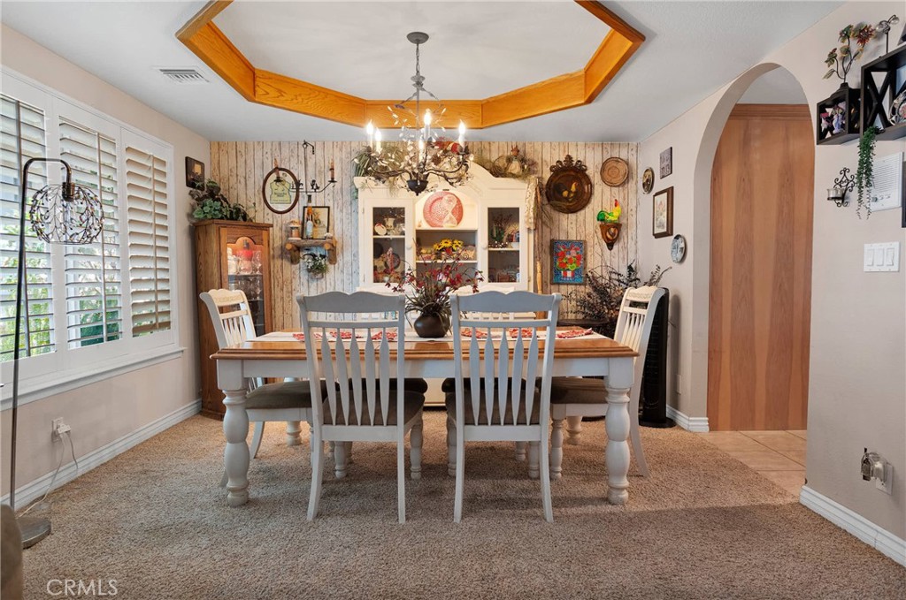 16309 Menahka Road Property Photo 11