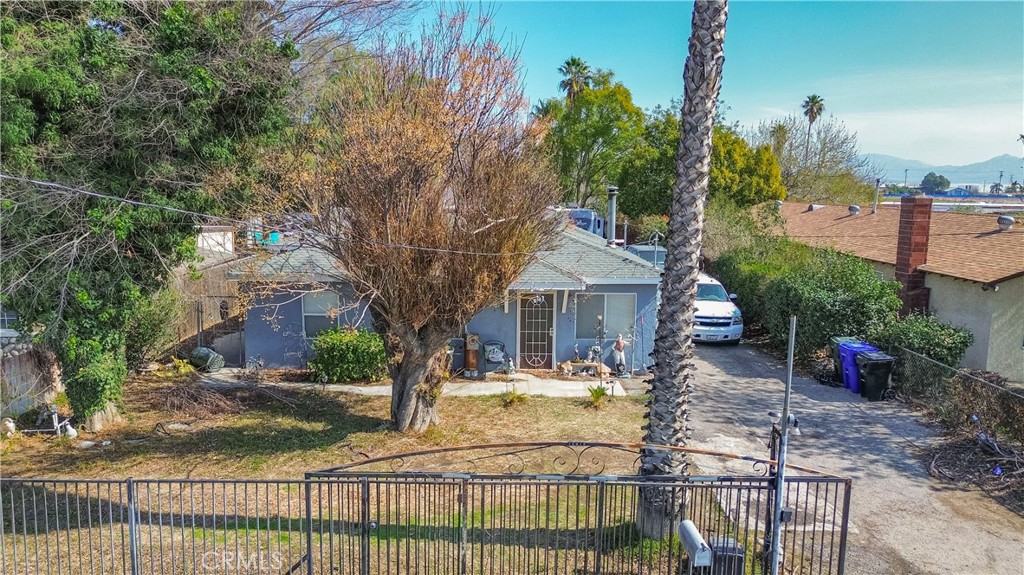 10917 Locust Avenue Property Photo