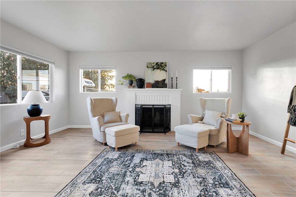22976 Minnetonka Road Property Photo 2