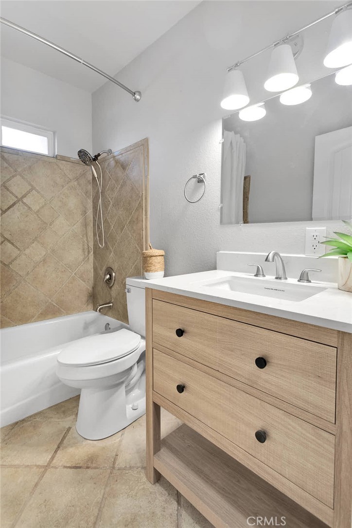22976 Minnetonka Road Property Photo 13
