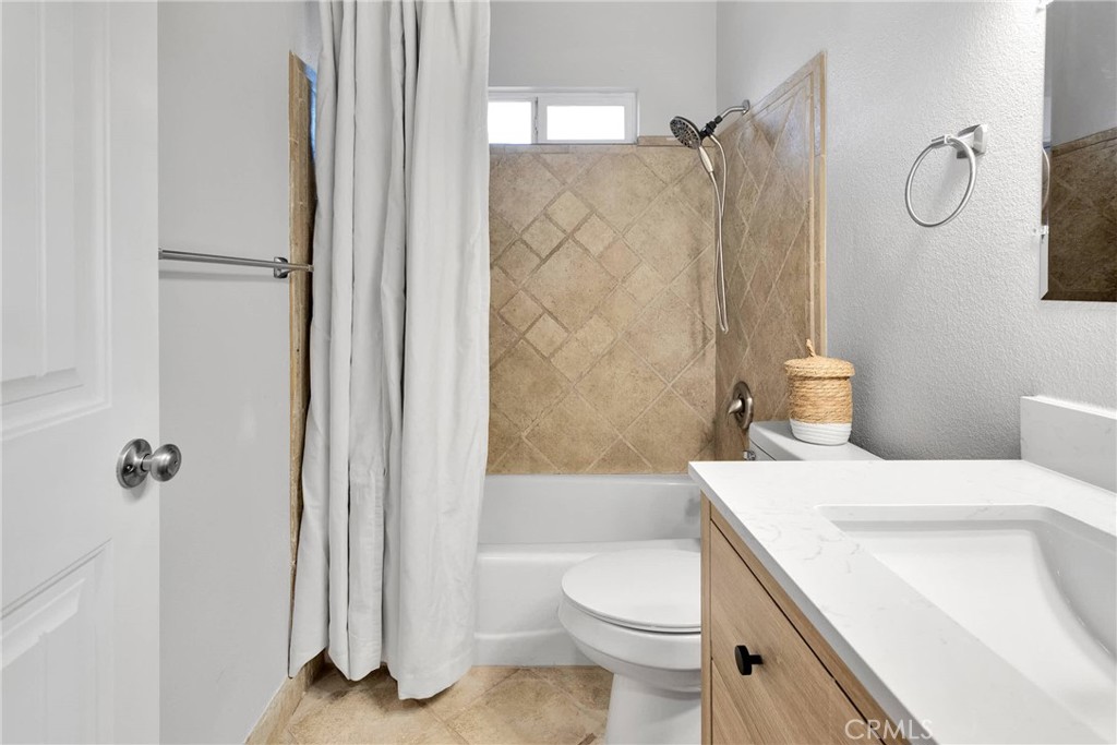 22976 Minnetonka Road Property Photo 14
