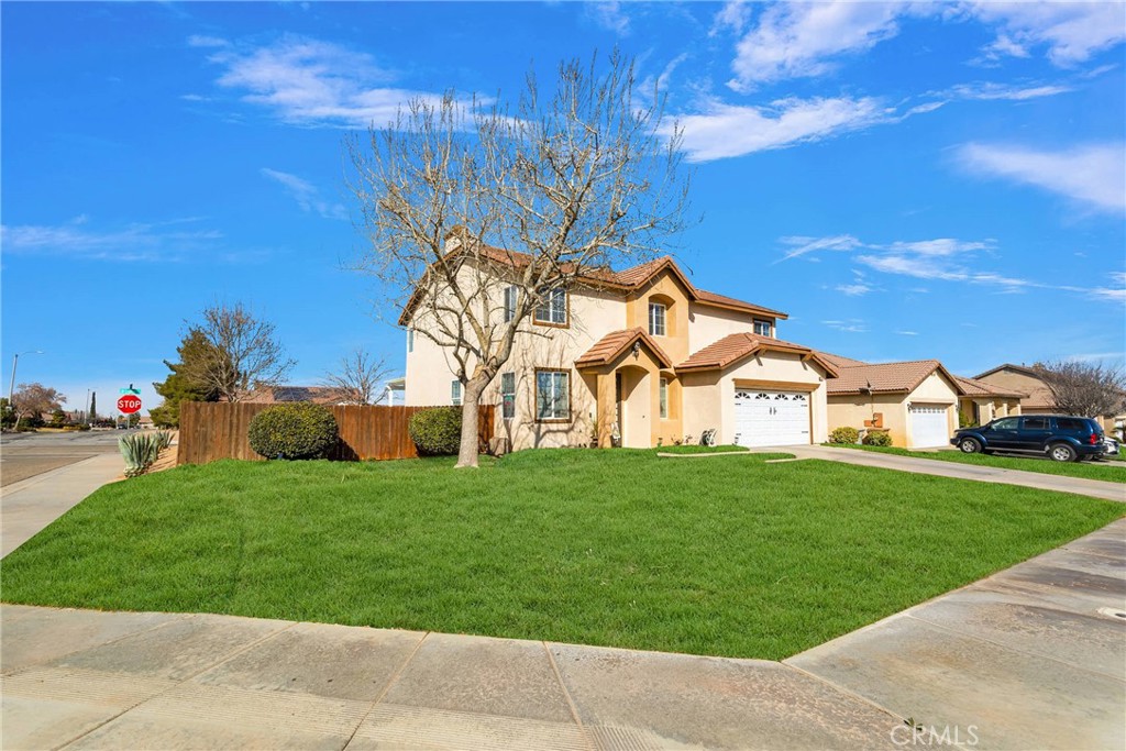 13372 Sunny Ridge Street Property Photo 3