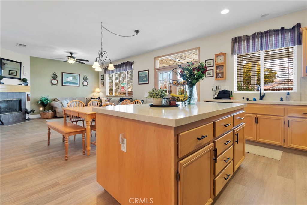 13372 Sunny Ridge Street Property Photo 27