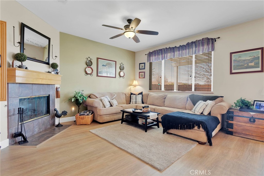 13372 Sunny Ridge Street Property Photo 28