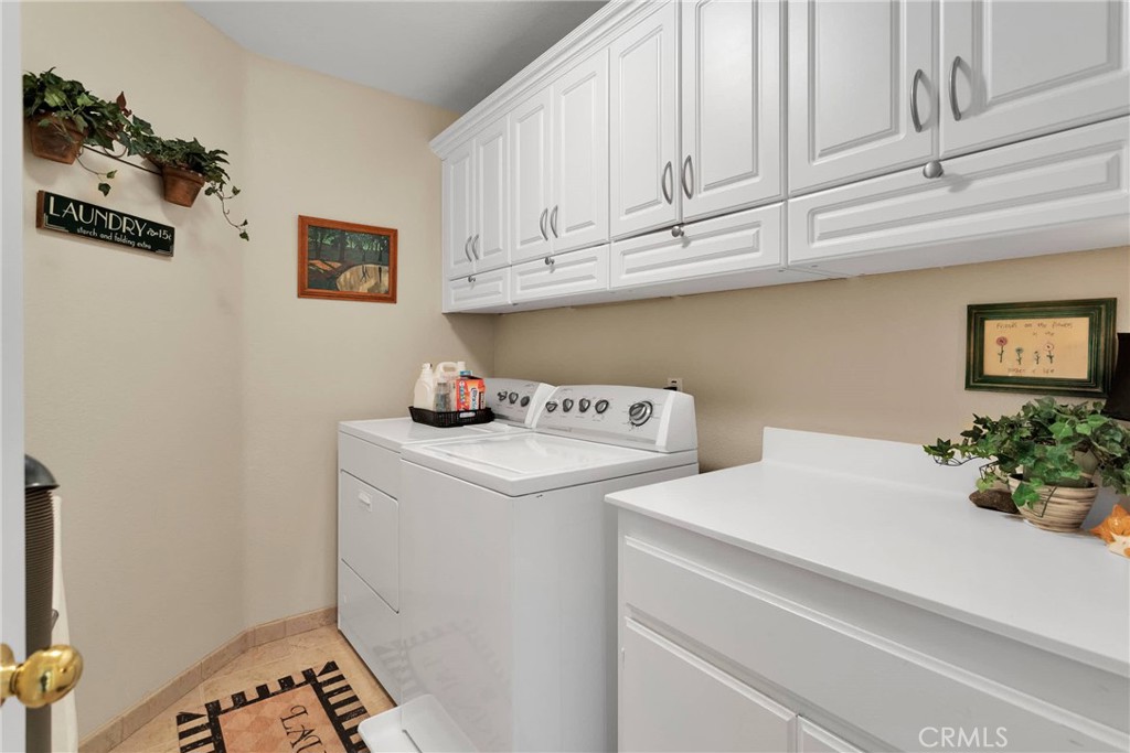 13372 Sunny Ridge Street Property Photo 54