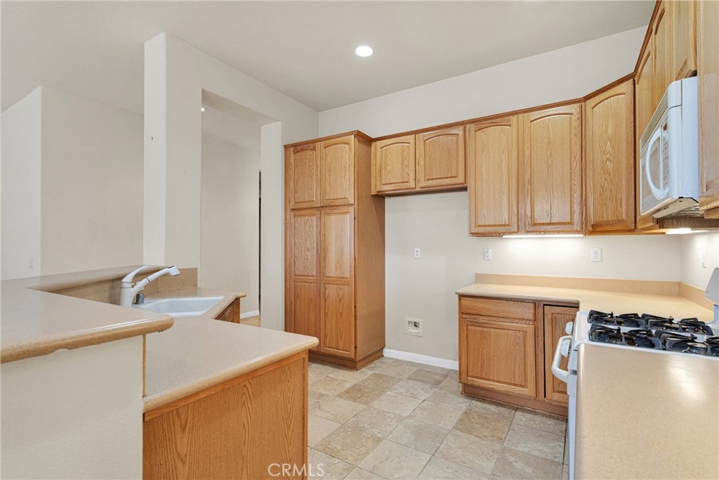 19486 Crystal Springs Lane Property Photo 5