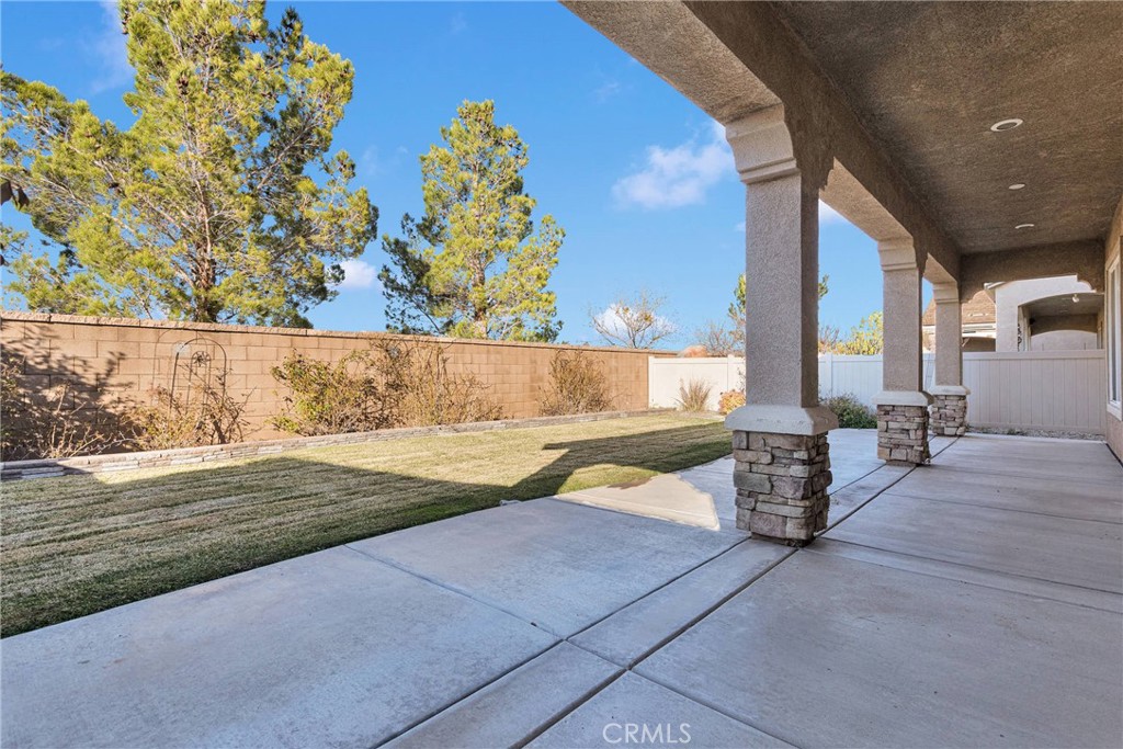 19486 Crystal Springs Lane Property Photo 29