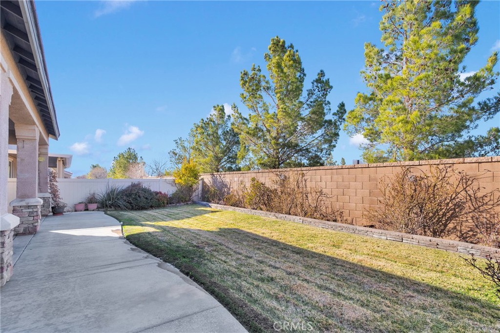 19486 Crystal Springs Lane Property Photo 32