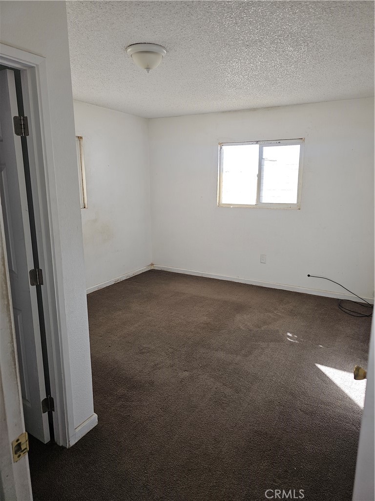 11874 Yates Avenue Property Photo 13