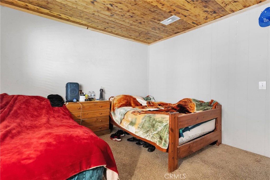 313 E Mojave Boulevard Property Photo 19