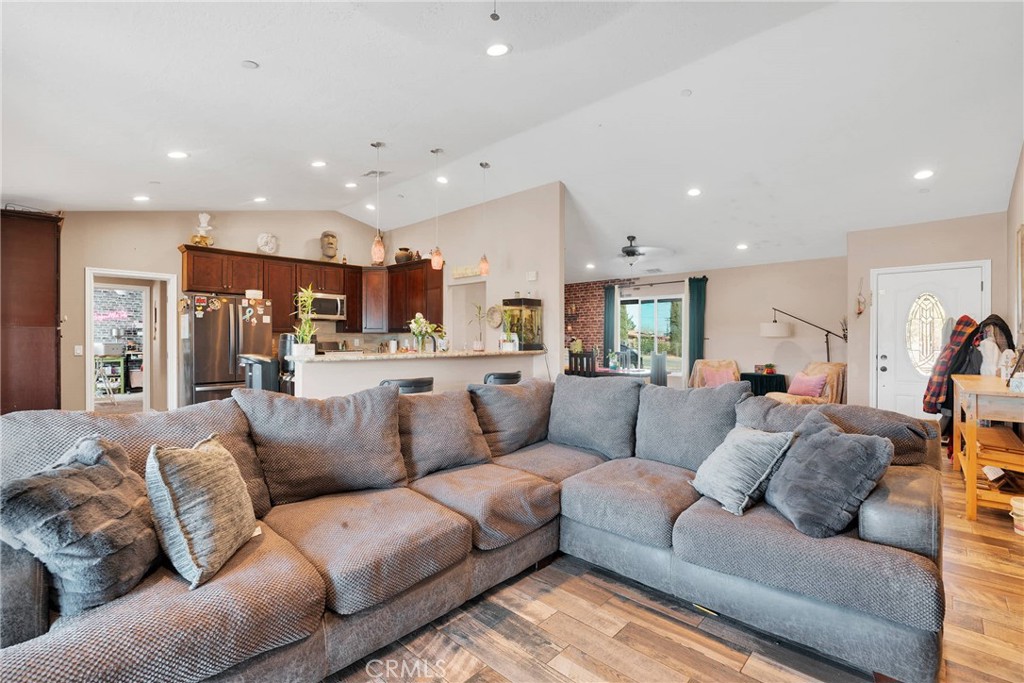14741 Lilac Street Property Photo 15
