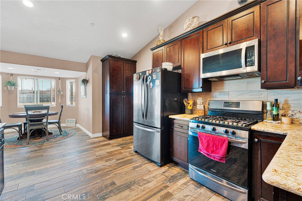 14741 Lilac Street Property Photo 21