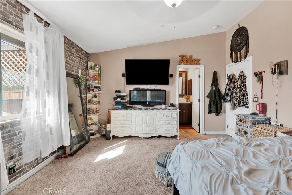 14741 Lilac Street Property Photo 23