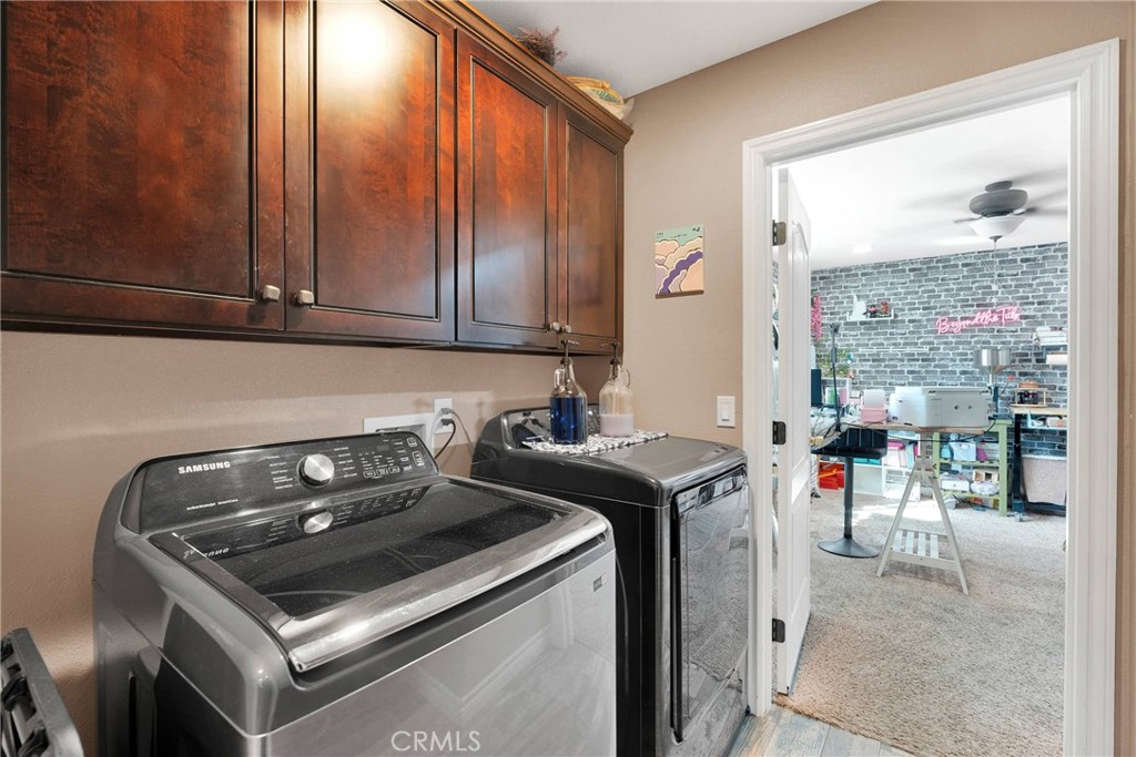 14741 Lilac Street Property Photo 32
