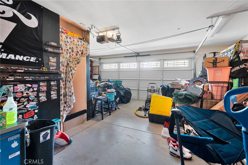 14741 Lilac Street Property Photo 37