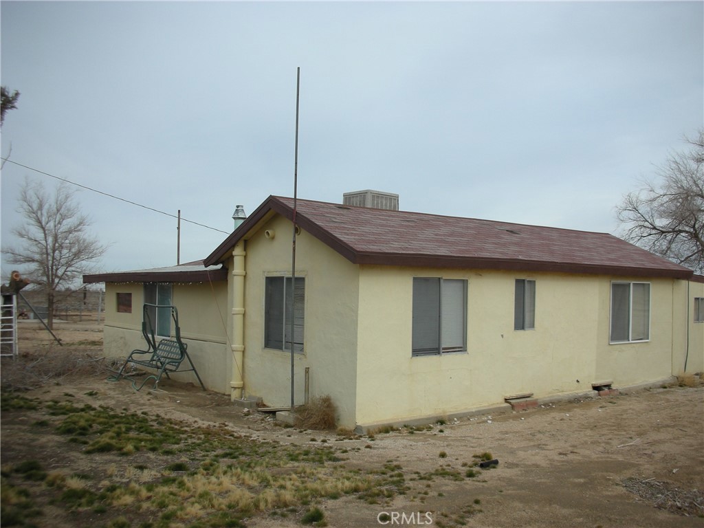 20515 20525 Us Highway 395 Property Photo 8