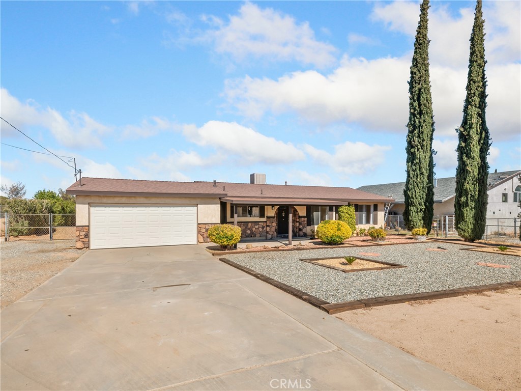 17678 Yucca Street Property Photo 1
