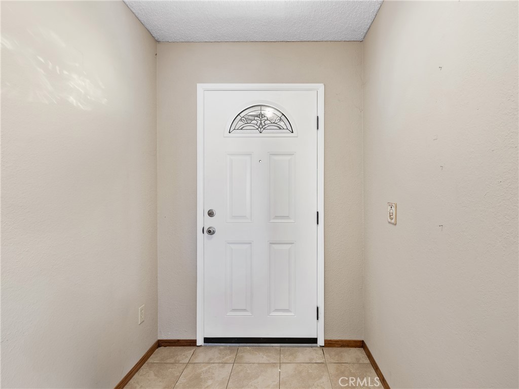 17678 Yucca Street Property Photo 6